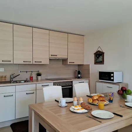 Διαμέρισμα Beausoleil 4 By Interhome *